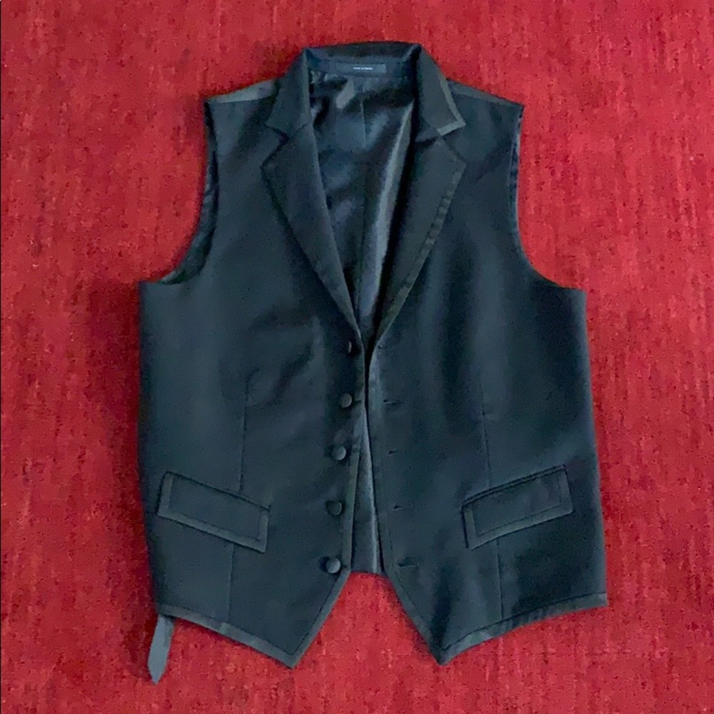 Express Vest